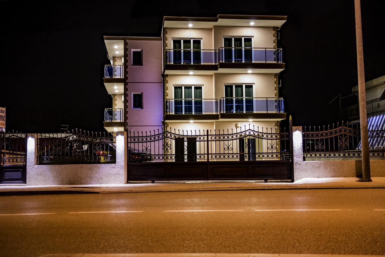 Apartments Krstovic Sutomore Ngoại thất bức ảnh