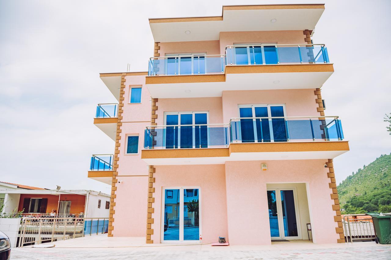 Apartments Krstovic Sutomore Ngoại thất bức ảnh