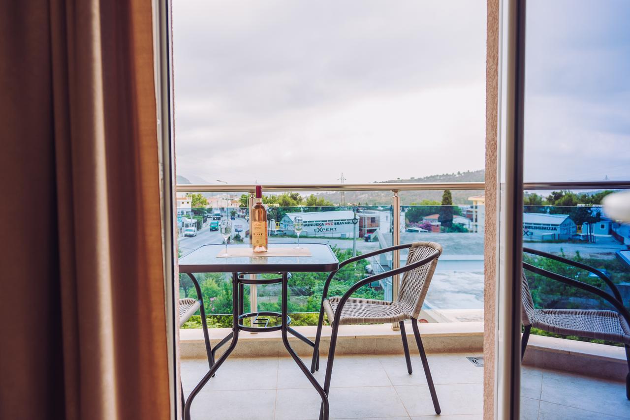 Apartments Krstovic Sutomore Ngoại thất bức ảnh
