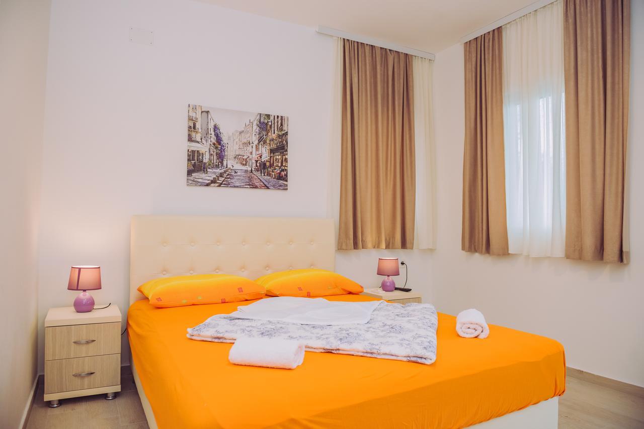 Apartments Krstovic Sutomore Ngoại thất bức ảnh