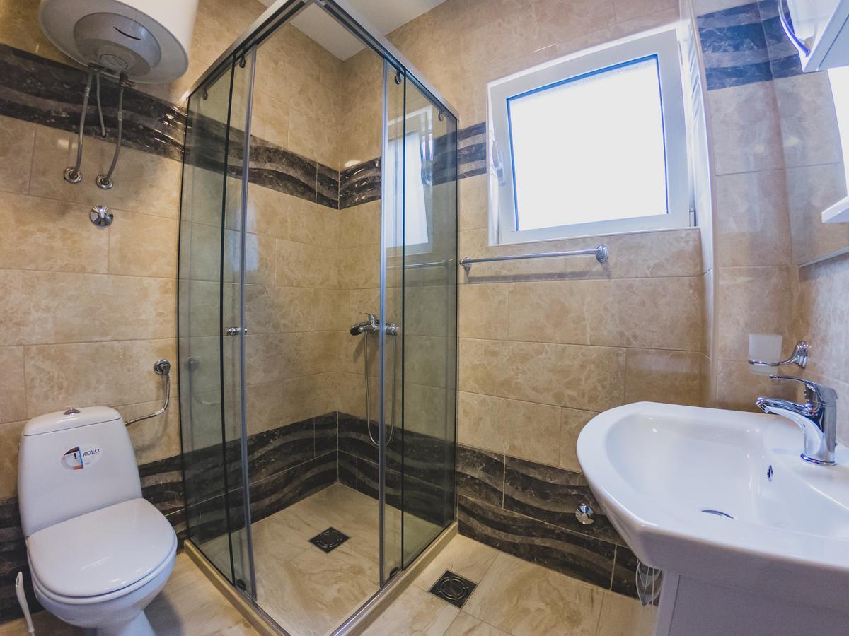 Apartments Krstovic Sutomore Ngoại thất bức ảnh