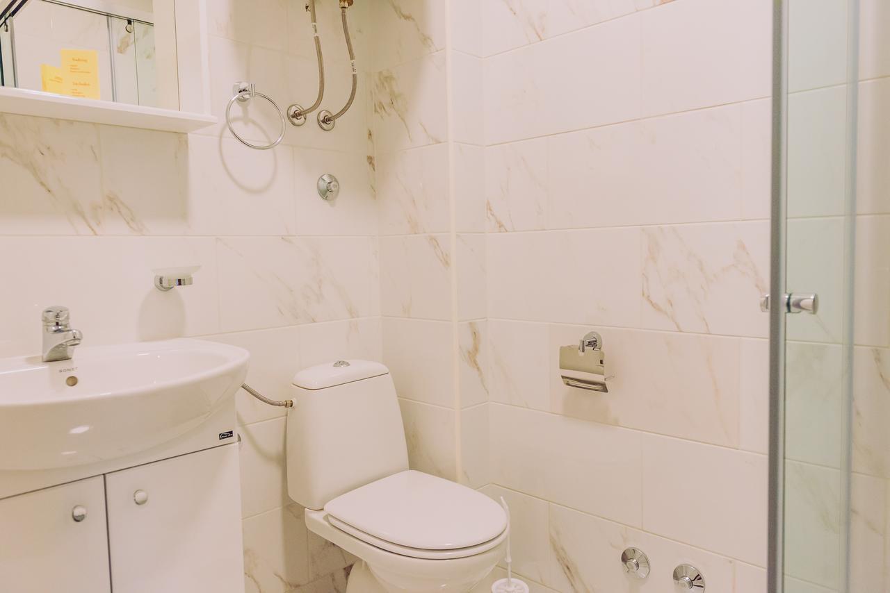 Apartments Krstovic Sutomore Ngoại thất bức ảnh