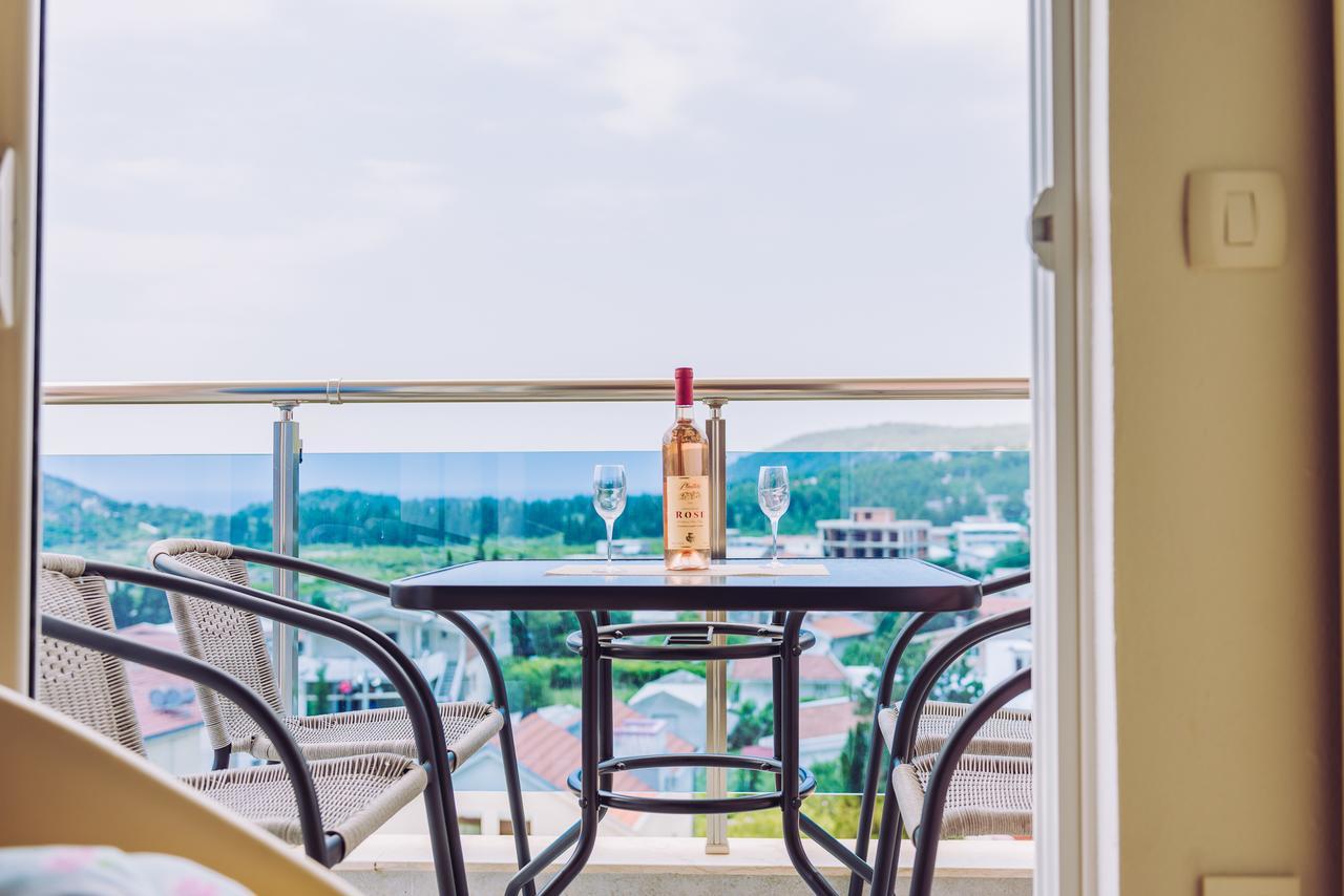 Apartments Krstovic Sutomore Ngoại thất bức ảnh